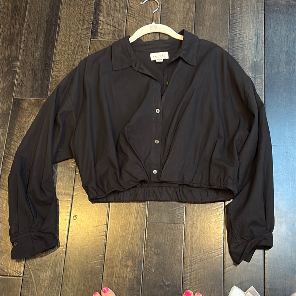 Black Button-Up Cropped Top